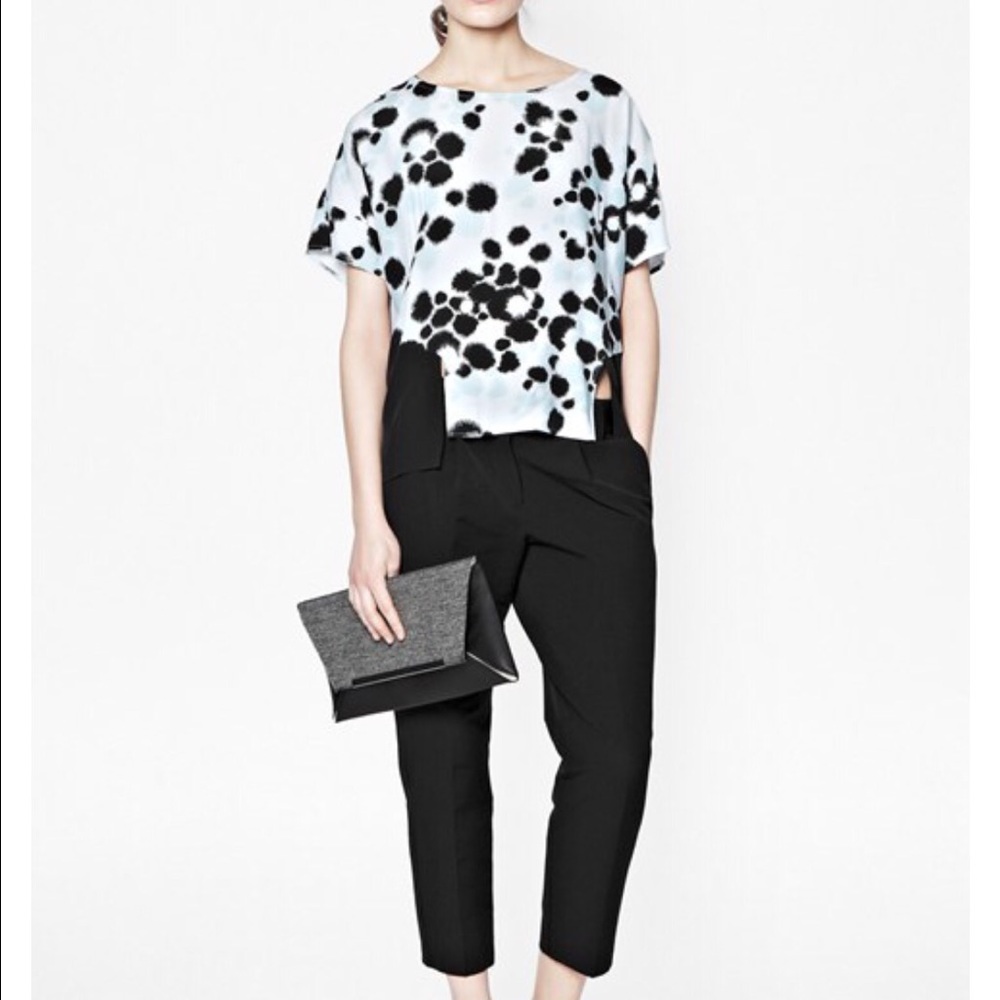 🌜SALE🌛FrenchConnection OPEN PALETTE CREPE TOP